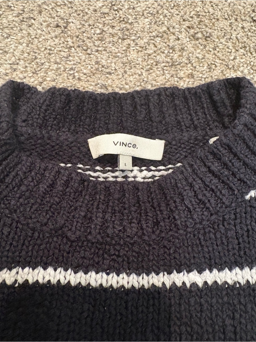 VINCE textured striped black & white crew neck sweater large - Picture 5 of 6